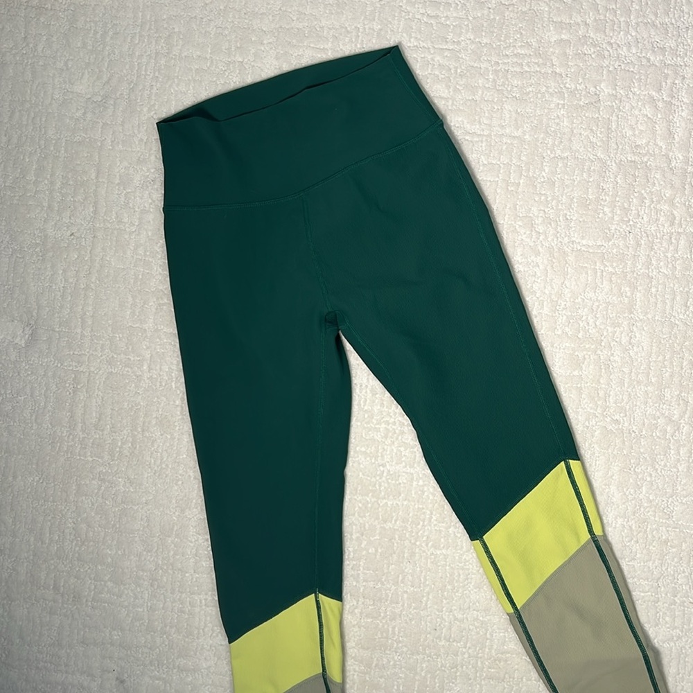 Wilo The Label green color block high waisted compression long crop leggings M - Picture 3 of 7